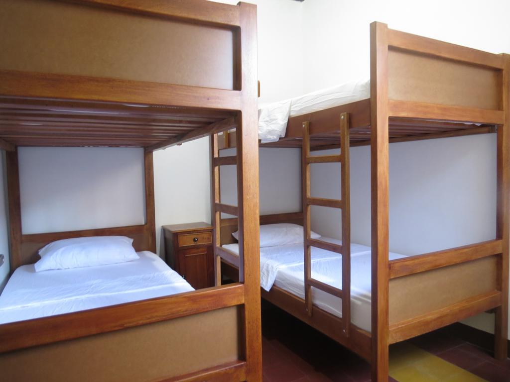 Hostal Casa Prado เมเดยิน ภายนอก รูปภาพ