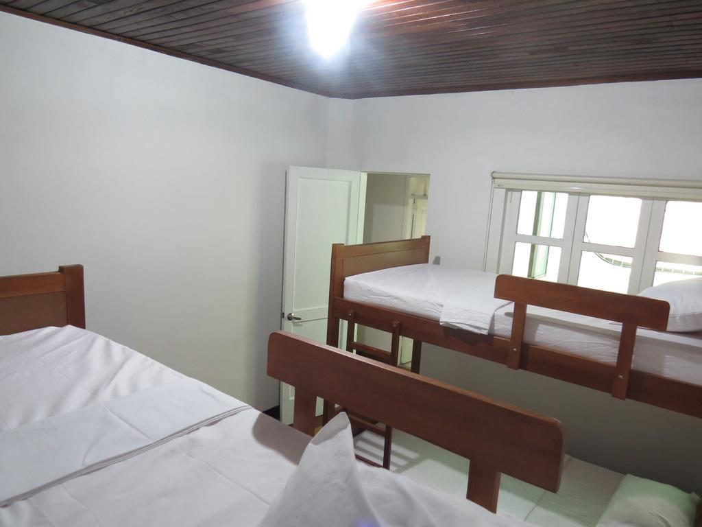 Hostal Casa Prado เมเดยิน ภายนอก รูปภาพ