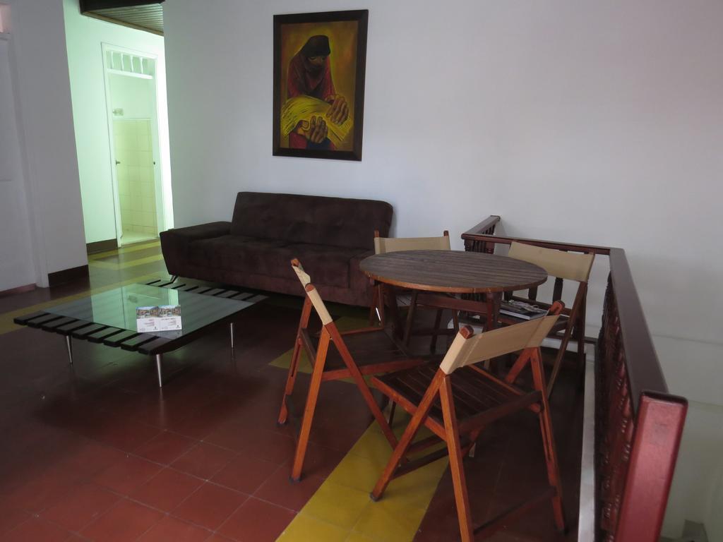 Hostal Casa Prado เมเดยิน ภายนอก รูปภาพ
